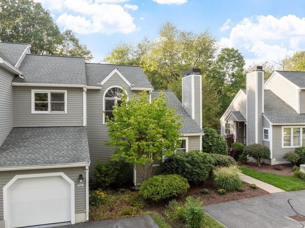 179 Bishops Forest Dr, Unit 179, Waltham, MA 02452
