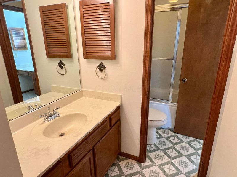 1938 Rockdale Drive, Unit 53, Columbus, OH 43229 Photo 19