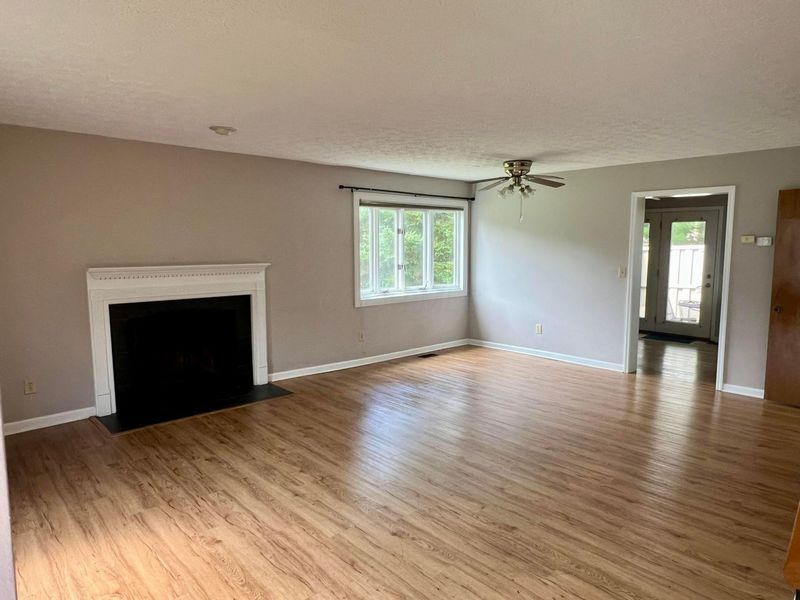 1938 Rockdale Drive, Unit 53, Columbus, OH 43229 Photo 6