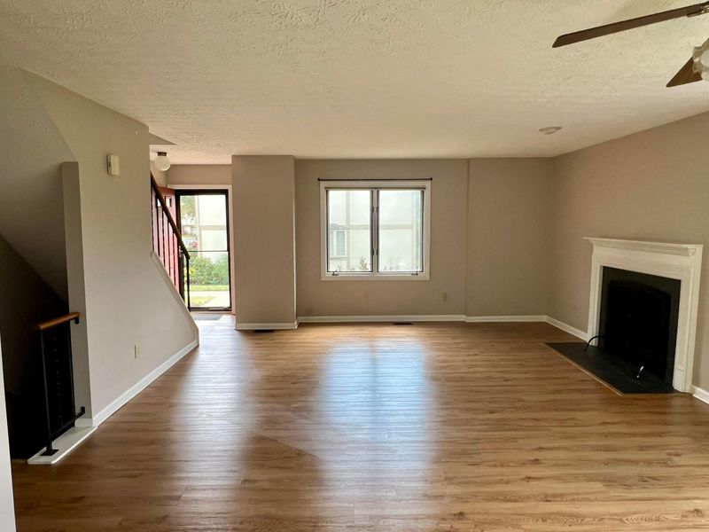 1938 Rockdale Drive, Unit 53, Columbus, OH 43229 Photo 8