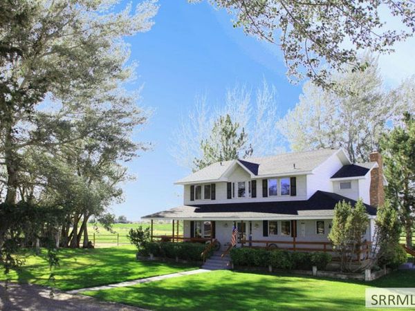 438 South 900 W, BLACKFOOT, ID 83221