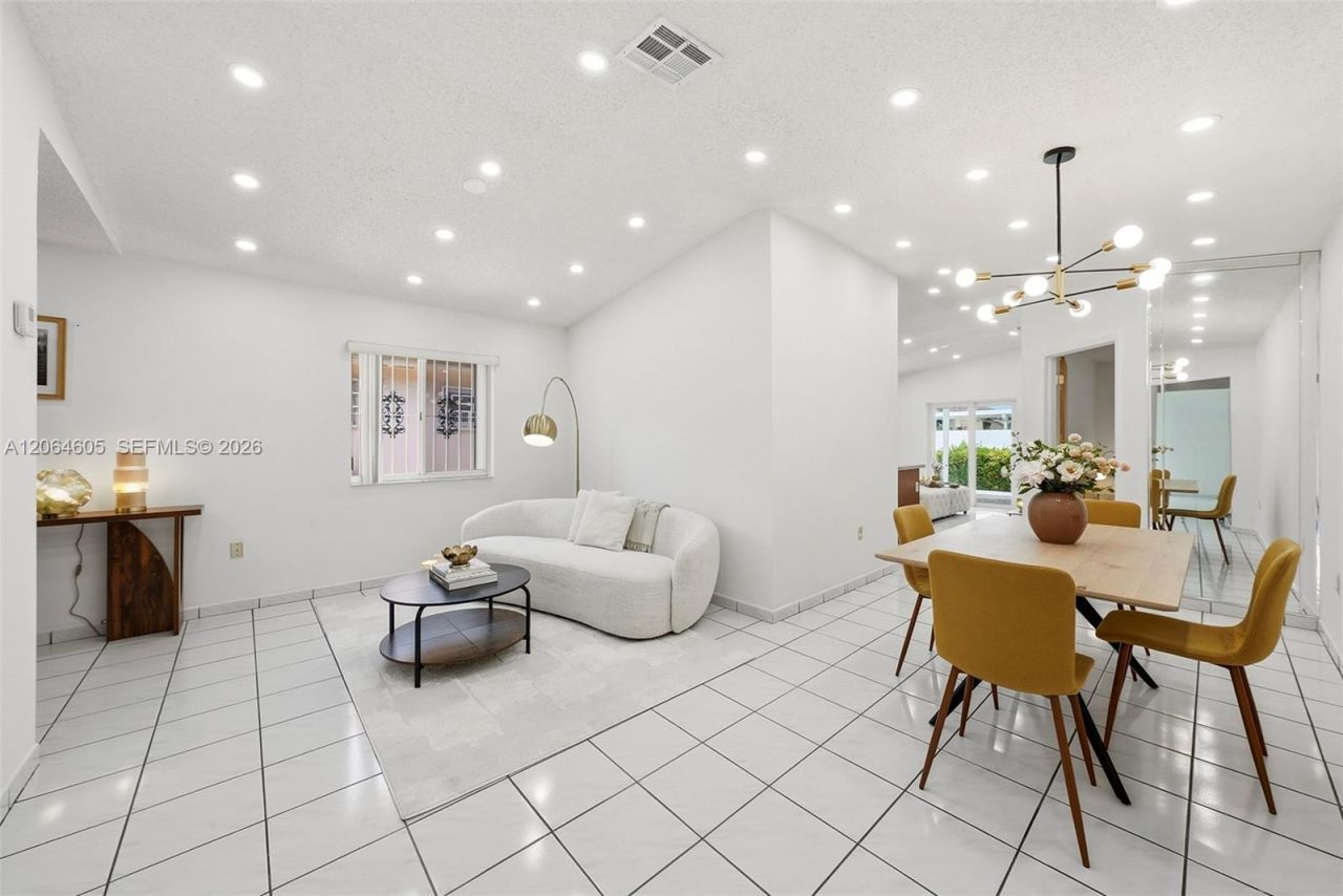 3171 W 78th St, Hialeah, FL 33018 Photo