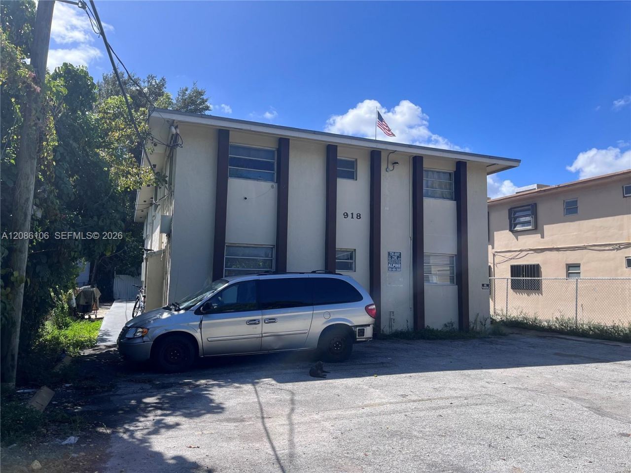 918 NW 5th St, Miami, FL 33128 Photo
