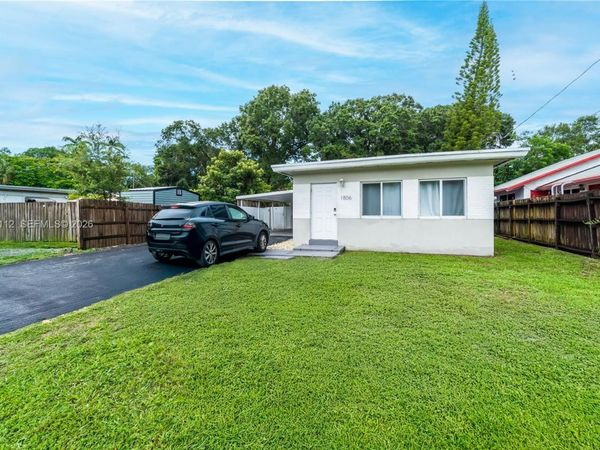 1806 SW 22nd St , Fort Lauderdale, FL 33315