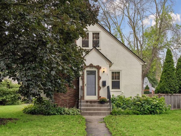 5912 10th Avenue S, Minneapolis, MN 55417