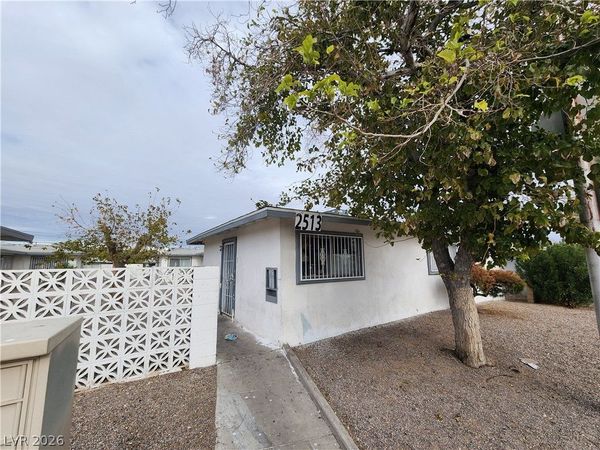 2513 Cedar Avenue , Las Vegas, NV 89101