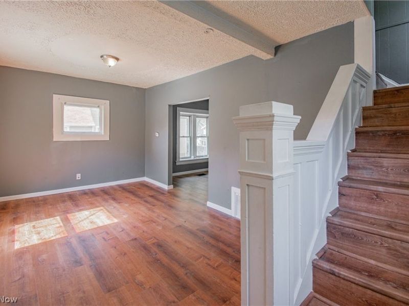 931 Work Drive, Akron, OH 44320 Photo 15