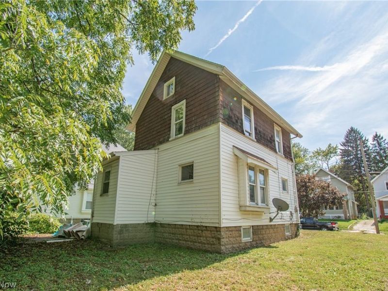 931 Work Drive, Akron, OH 44320 Photo 18