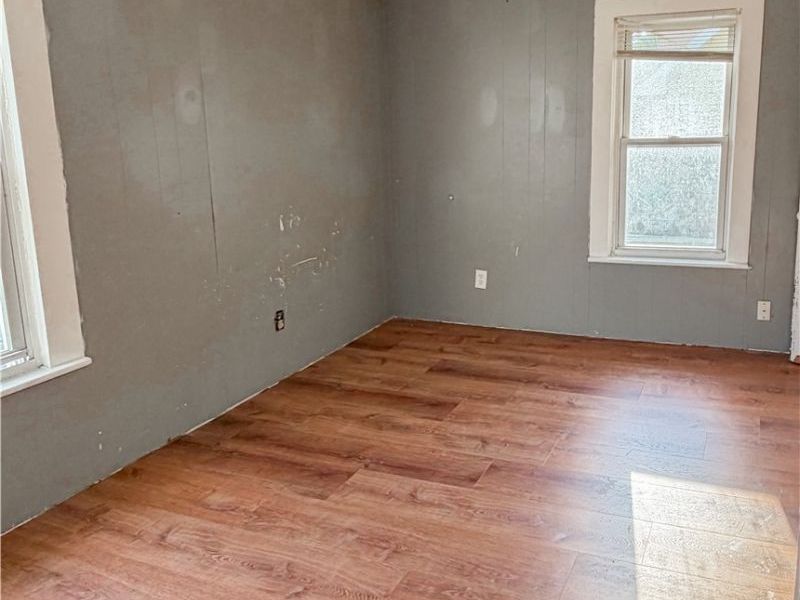 931 Work Drive, Akron, OH 44320 Photo 5