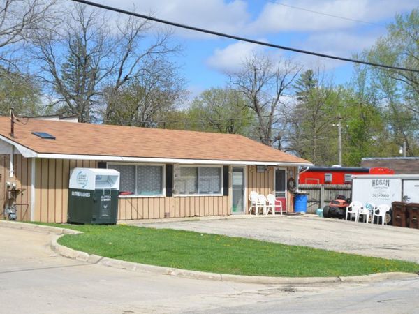 216 Chicago Road , Paw Paw, IL 61353