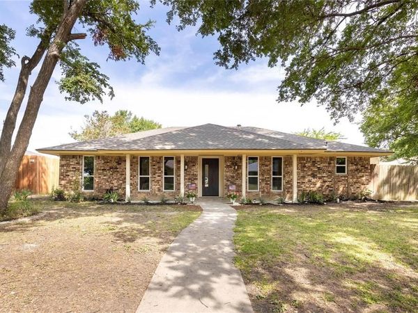 2705 Chadwick Drive, Plano, TX 75075