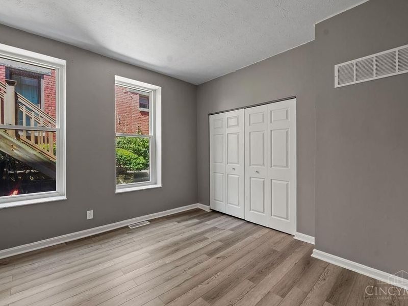 991 Paradrome Street, Unit 13, Cincinnati, OH 45202 Photo 18