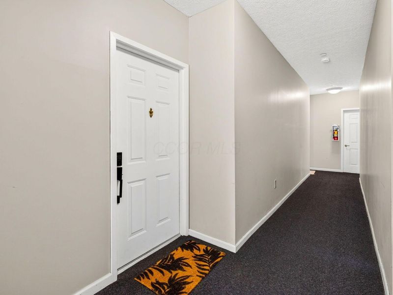 2317 Vicente Court, Unit 101, Columbus, OH 43235 Photo 12