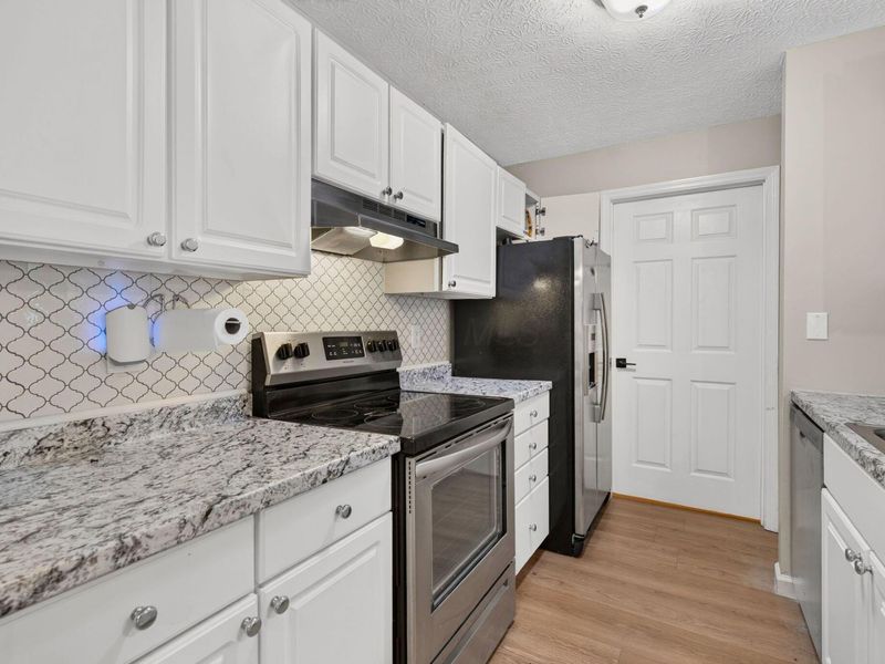 2317 Vicente Court, Unit 101, Columbus, OH 43235 Photo 26
