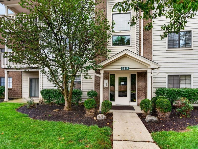 2317 Vicente Court, Unit 101, Columbus, OH 43235 Photo 5