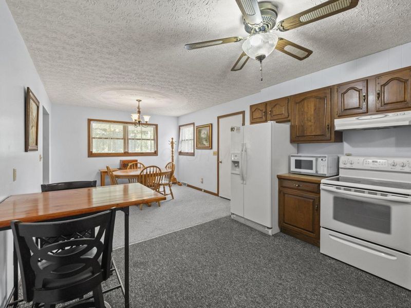 13100 Old Mansfield Road, Mount Vernon, OH 43050 Photo 5
