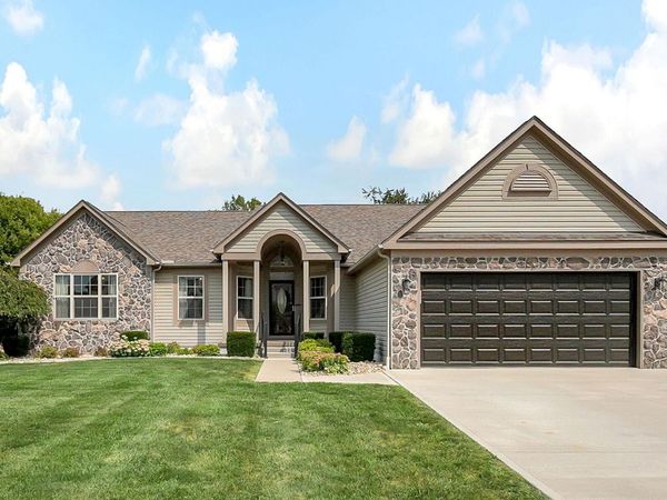344 Victor Drive , Circleville, OH 43113