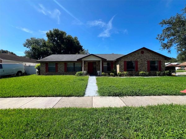 8936 ROSE HILL DRIVE , ORLANDO, FL 32818