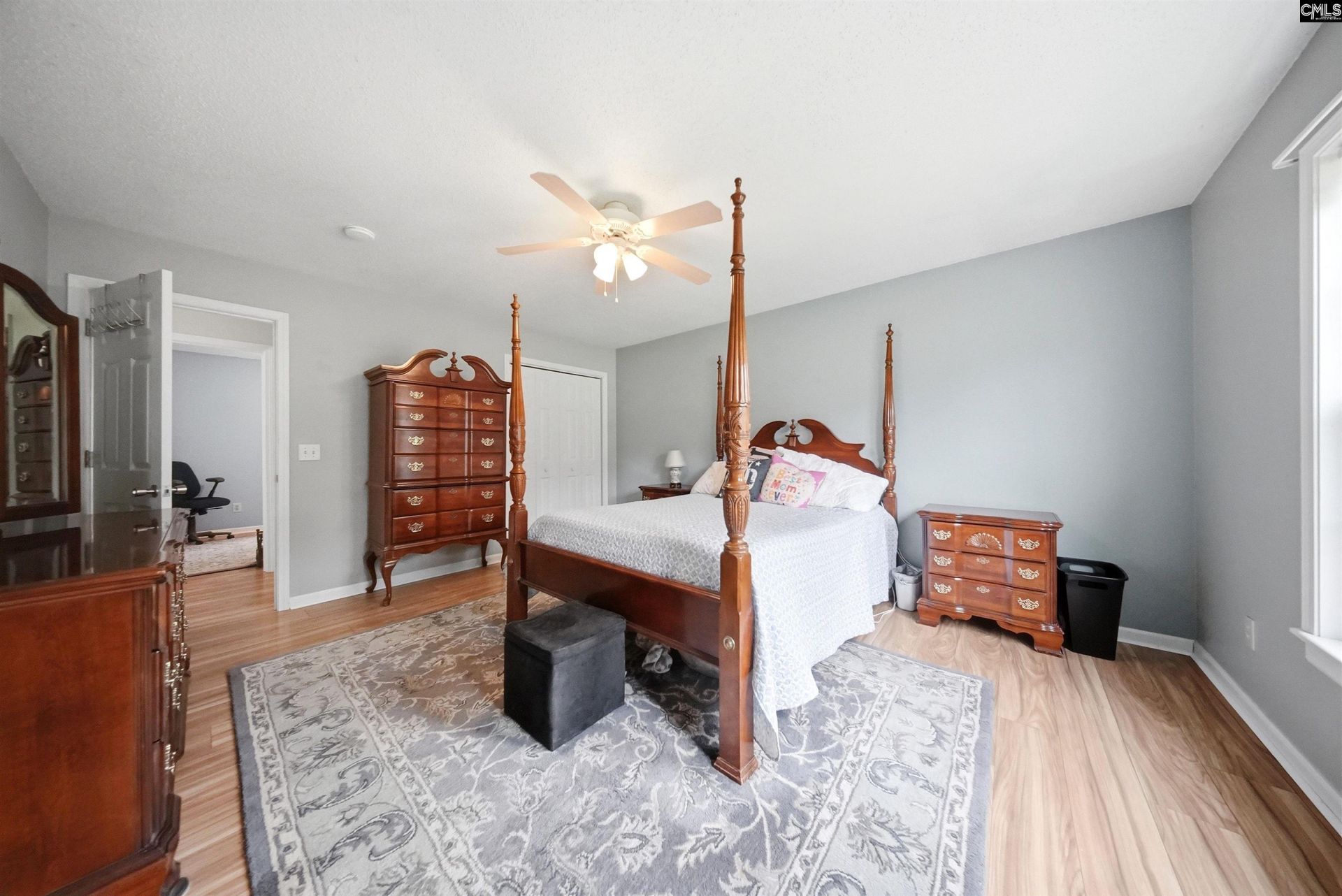 100 N Donar Drive  Photo 17