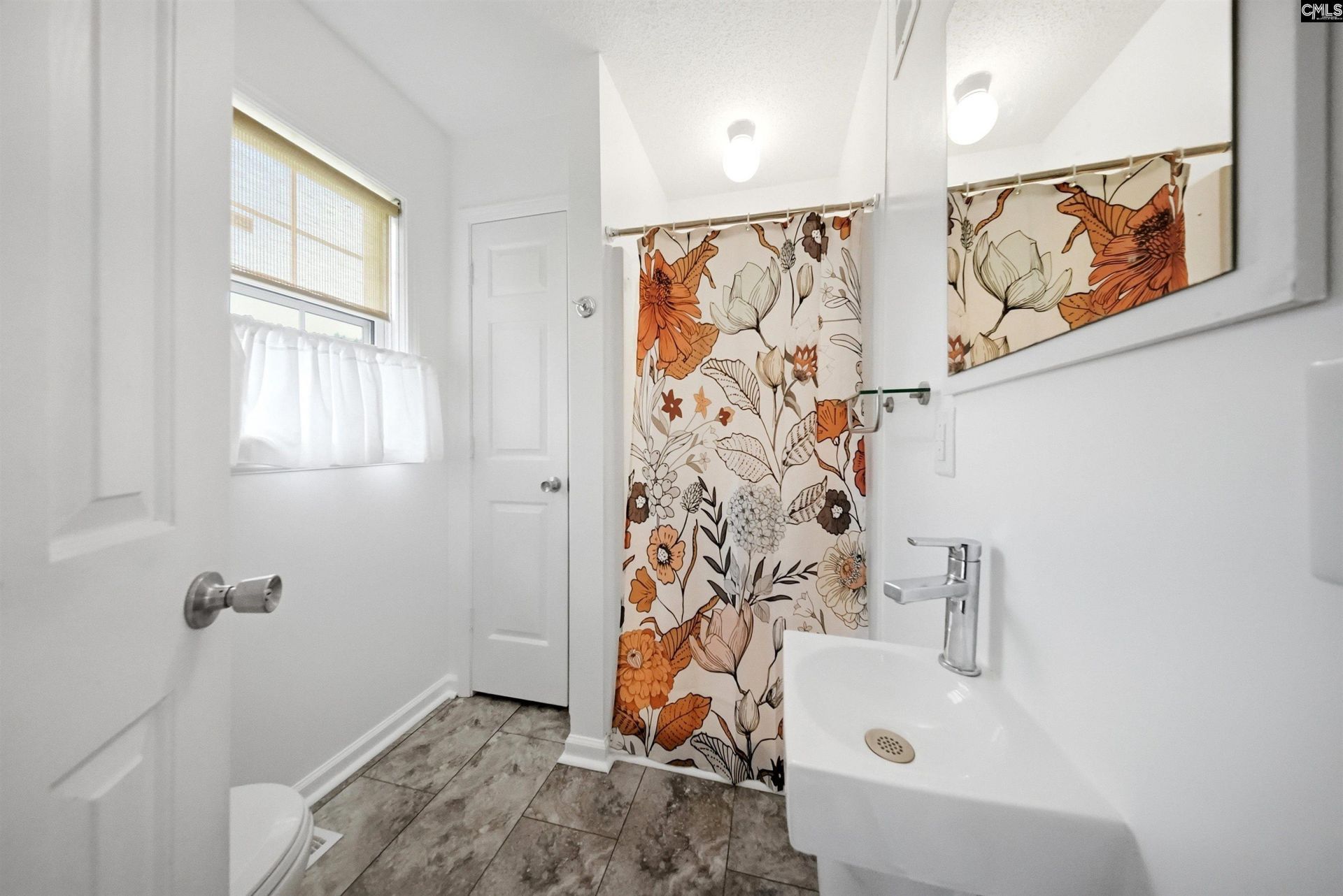 100 N Donar Drive  Photo 18