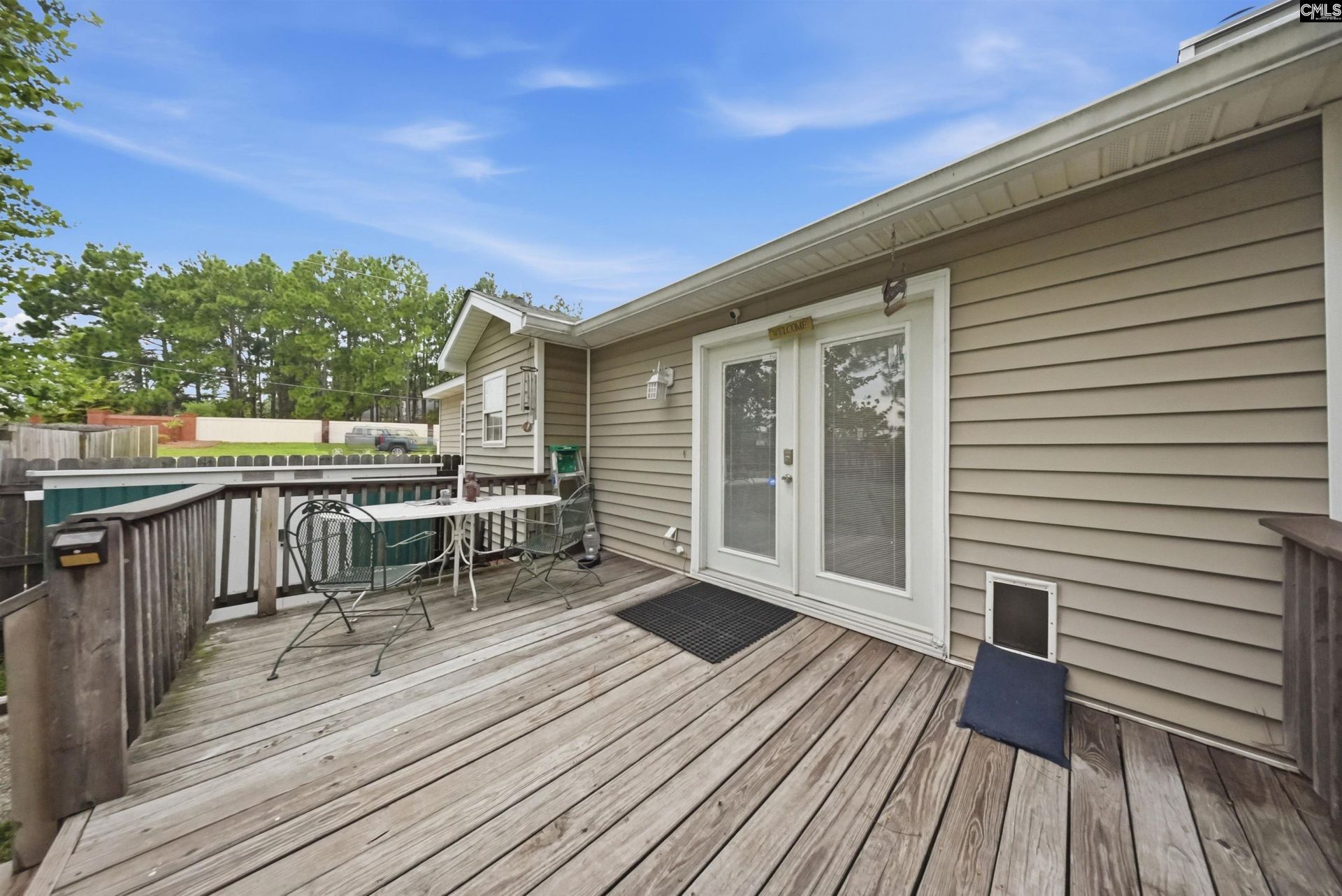 100 N Donar Drive  Photo 23