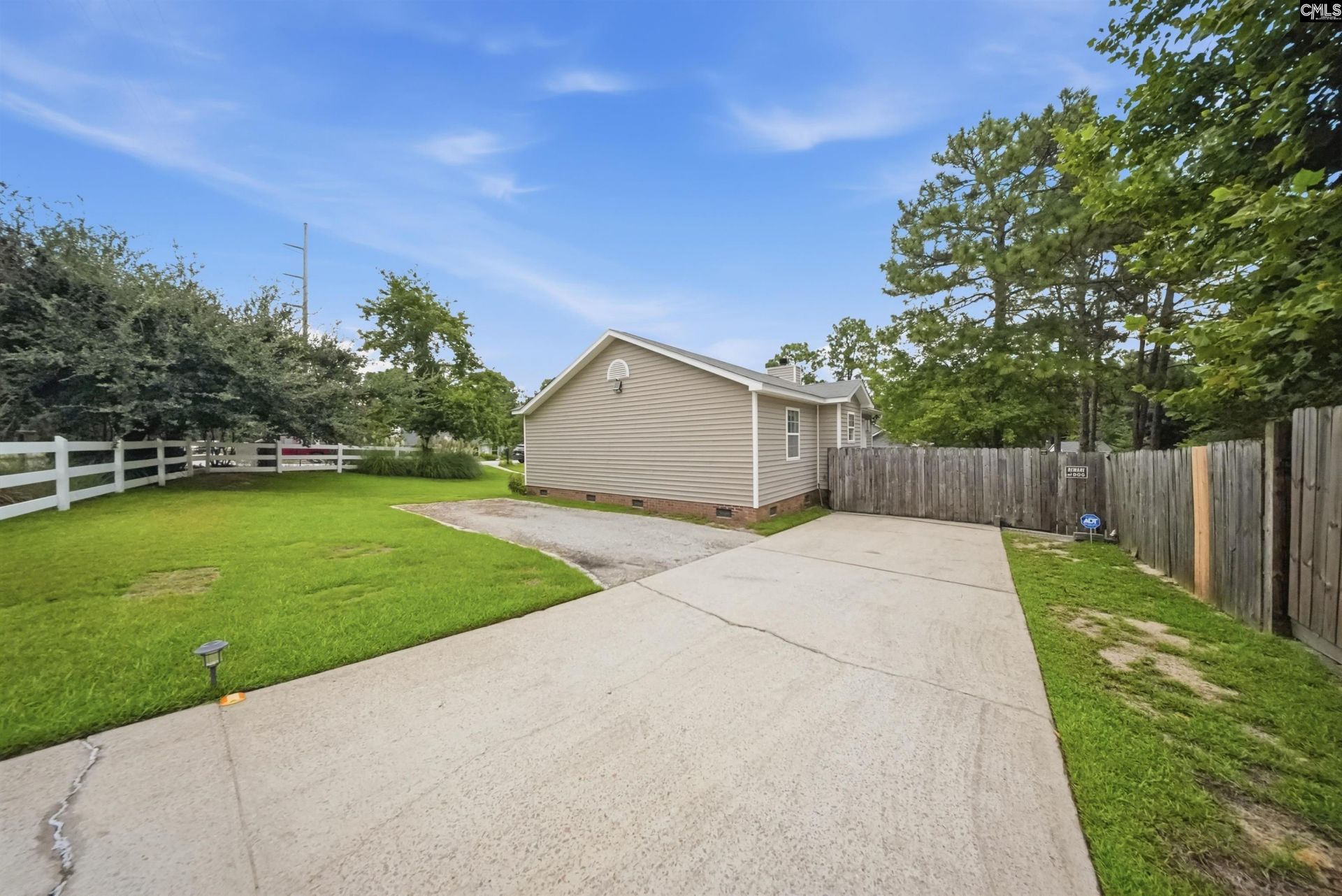 100 N Donar Drive  Photo 29