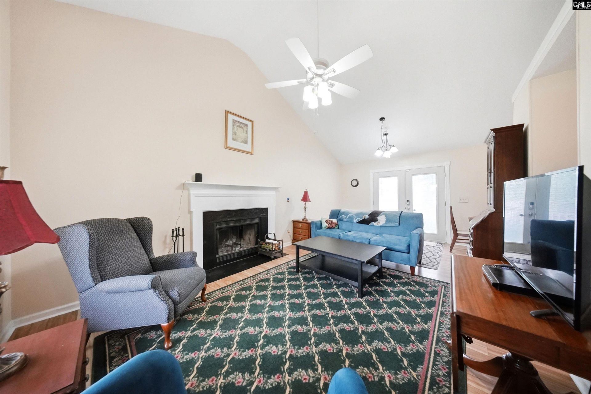 100 N Donar Drive  Photo 5
