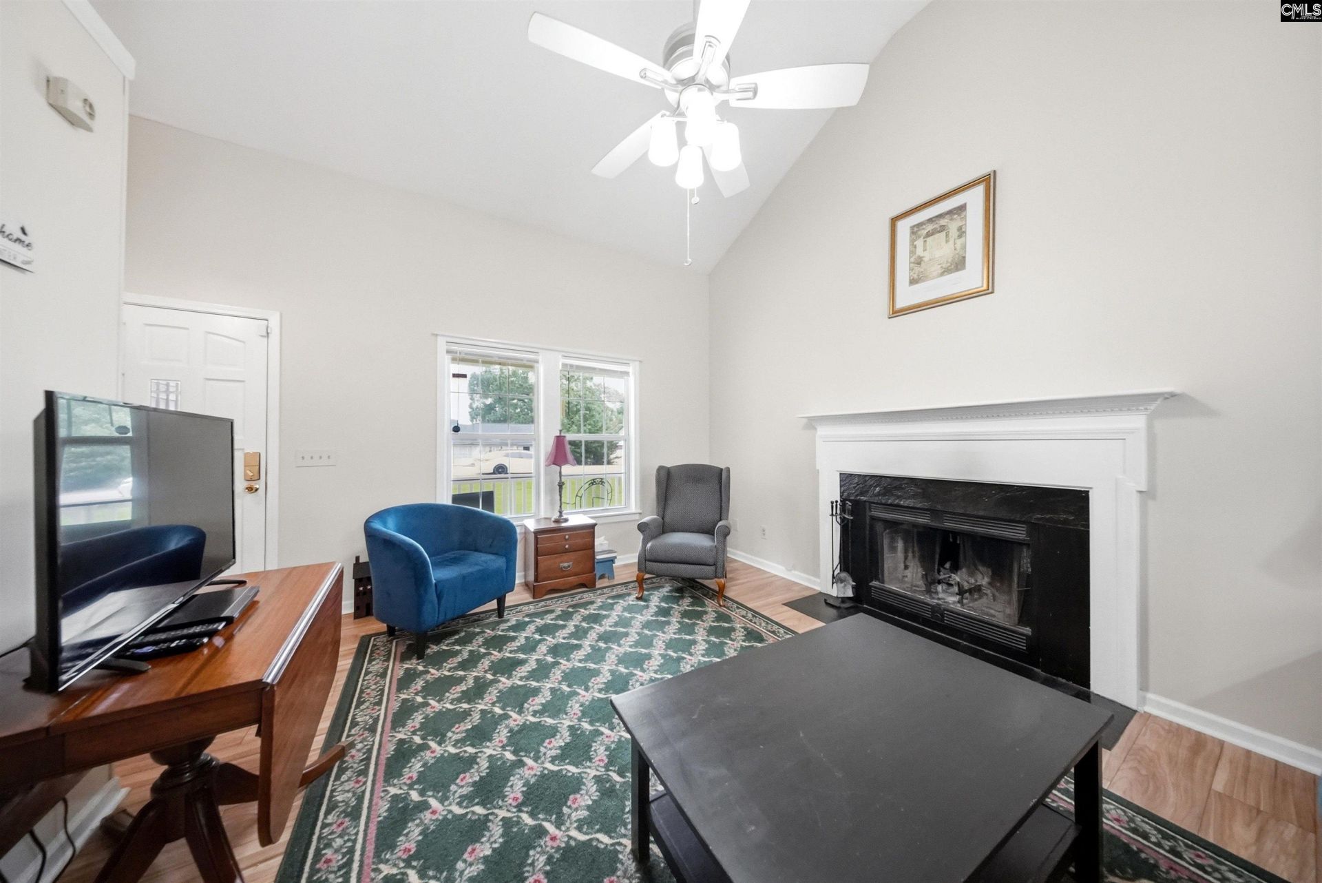 100 N Donar Drive  Photo 7