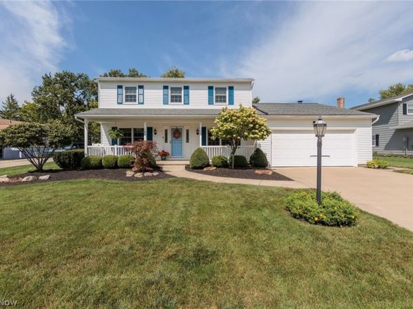316 Crestview Drive , Elyria, OH 44035