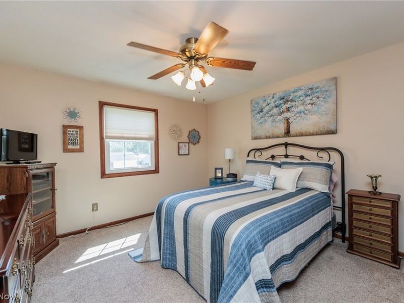 316 Crestview Drive, Elyria, OH 44035 Photo 20