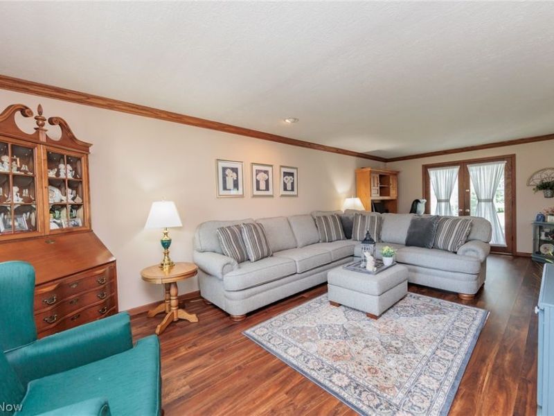 316 Crestview Drive, Elyria, OH 44035 Photo 7