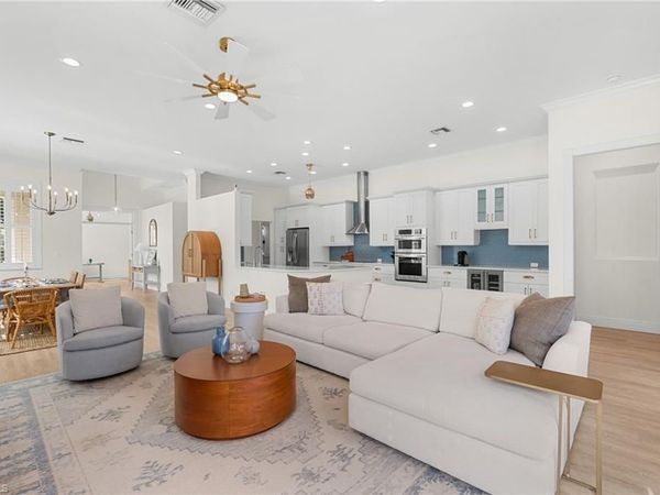24717 Hollybrier LN, BONITA SPRINGS, FL 34134