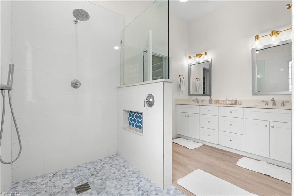 24717 Hollybrier Ln, Bonita Springs, FL 34134 Photo