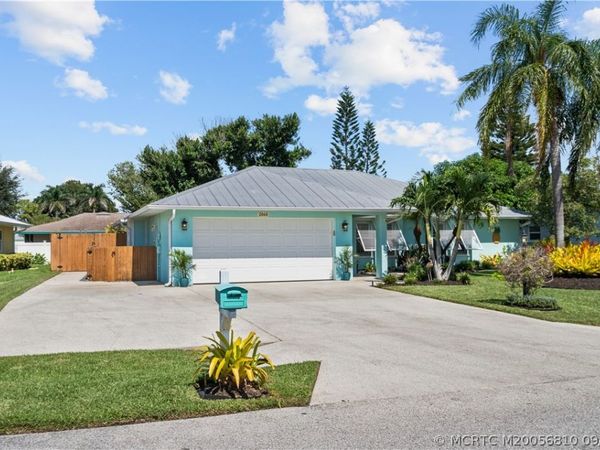 2040 NE Acapulco Drive, Jensen Beach, FL 34957