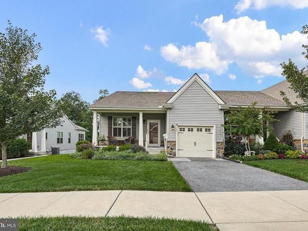125 HARLOW POINTE COURT, LANDENBERG, PA 19350