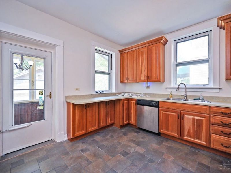 4375 Haight Avenue, Cincinnati, OH 45223 Photo 19