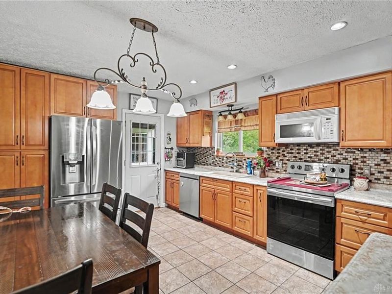 7760 Franora Lane, Gratis Township, OH 45042 Photo 4