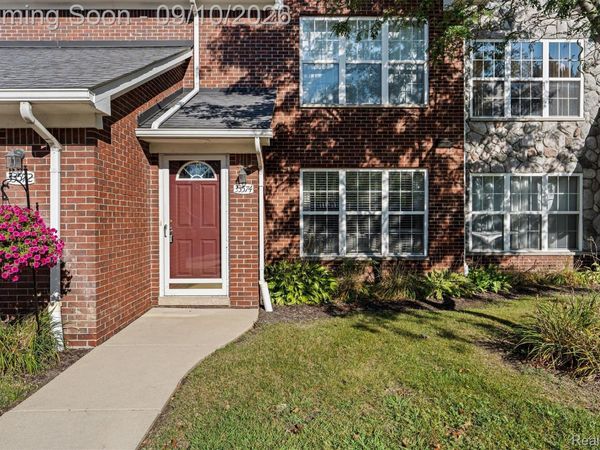 33574 Utica Road, Fraser, Mi 48026