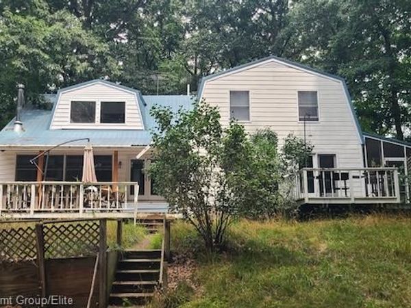 589 W Dexter Trail , Vevay Township, Mi 48854