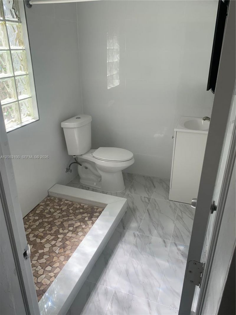 1726 Roosevelt St, Hollywood, FL 33020 Photo