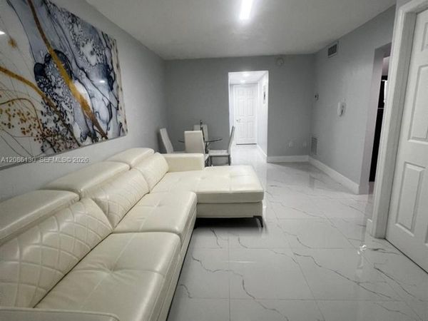 6620 W 2nd Ct, Unit 103, Hialeah, FL 33012