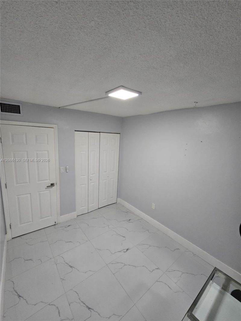 6620 W 2nd Ct, Unit 103, Hialeah, FL 33012 Photo