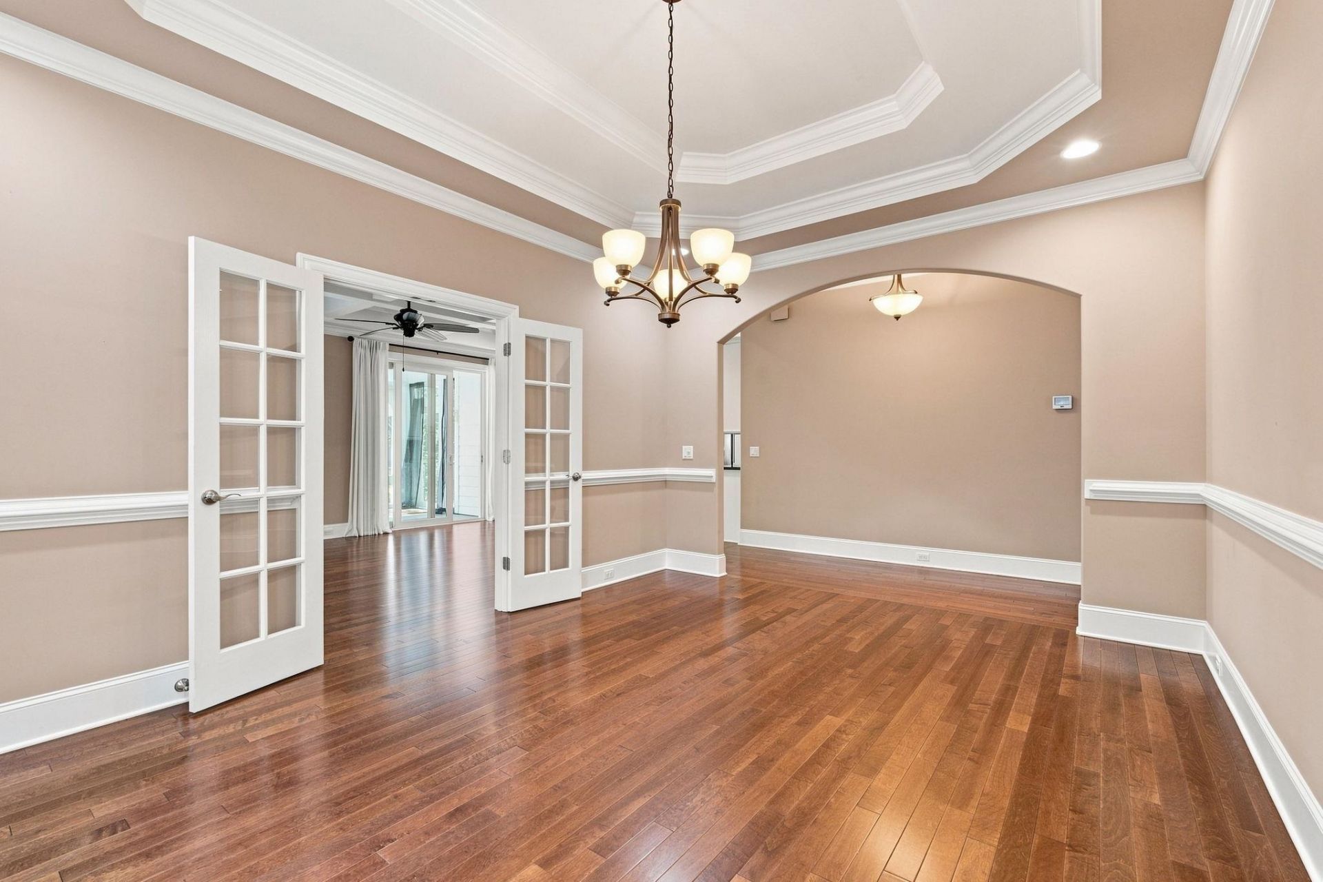 128 Knotty Pine Way Photo 32