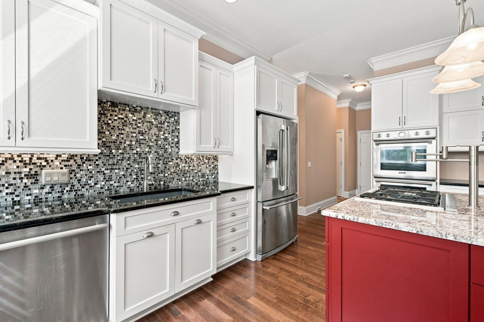 128 Knotty Pine Way Photo 36