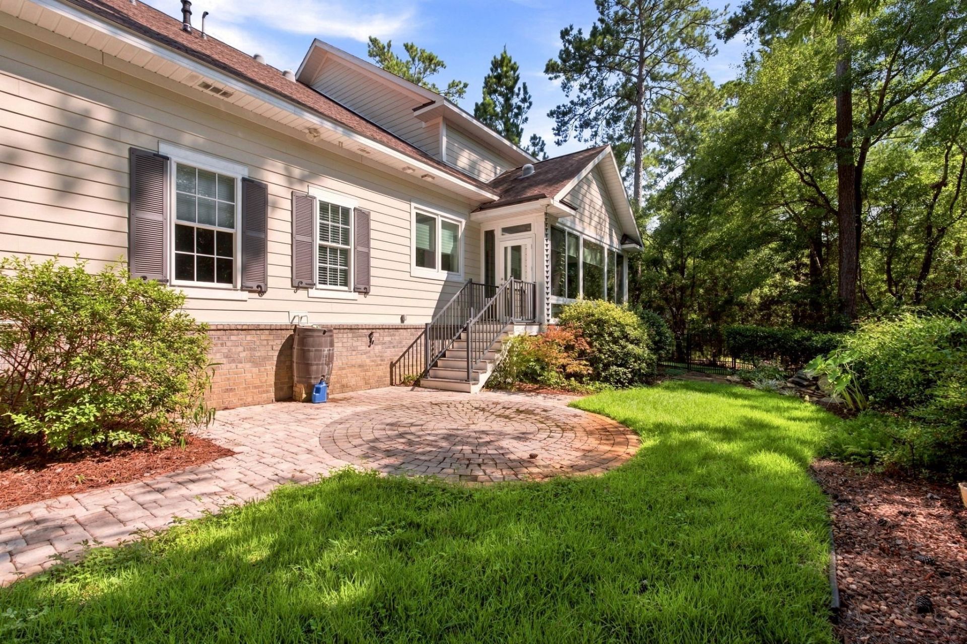 128 Knotty Pine Way Photo 46
