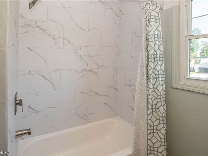 1232 Canyon Street NE, Uniontown, OH 44685 Photo 26
