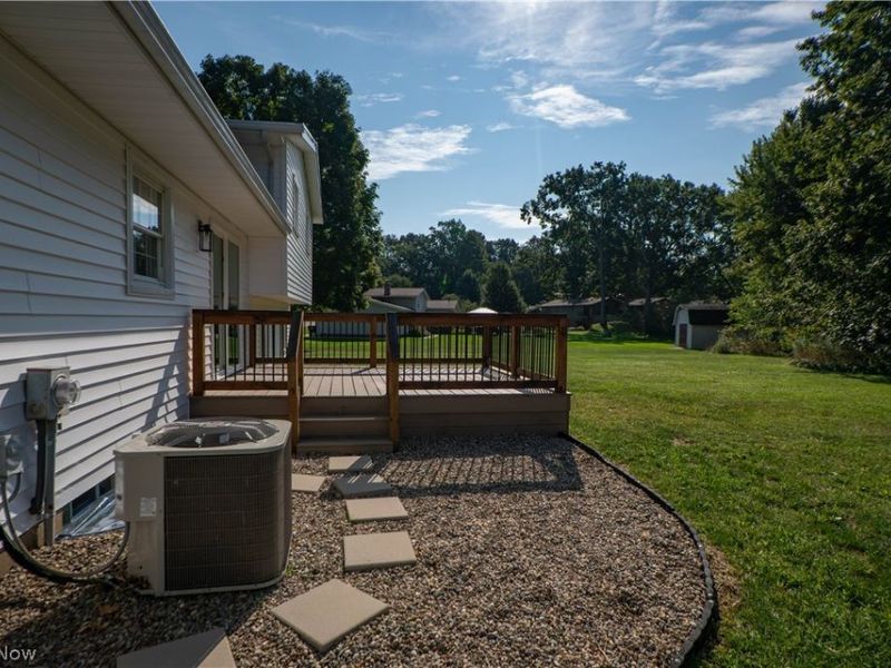 1232 Canyon Street NE, Uniontown, OH 44685 Photo 38