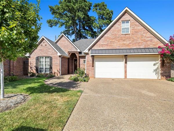 789 Fairmont Drive, Tyler, TX 75701