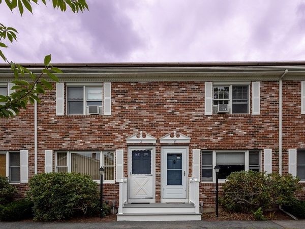6 Robins St., Unit 6, East Bridgewater, MA 02333