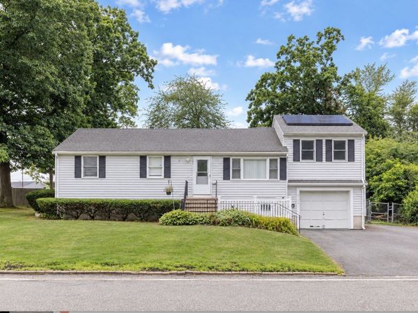 306 Chestnut St, Randolph, MA 02368